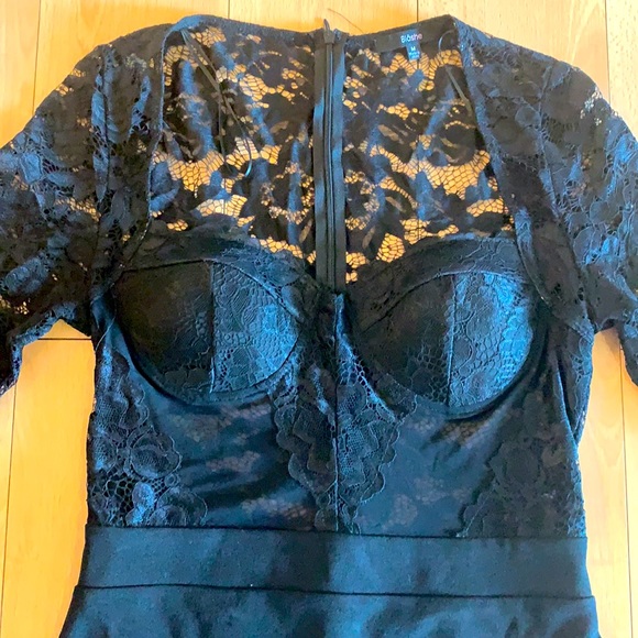 Dress - Picture 3 of 4